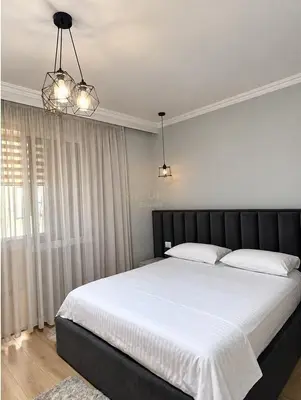 Apartament 1+1 me qera në Blloku, Tiranë, 73 m². Foto 5 nga 5