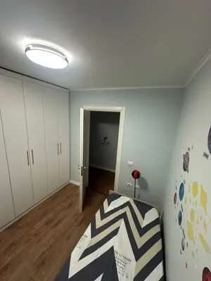 Apartament 2+1 me qera në Misto Mame, Tiranë, 83 m². Foto 4 nga 8