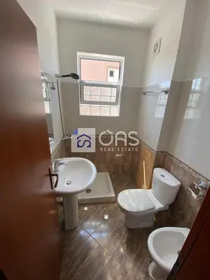 Appartamento 2+1 in affitto a Kinostudio, Tirana, 78 m². Foto 7 di 8