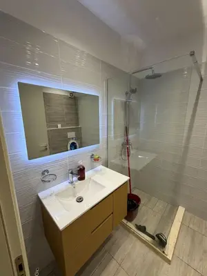Apartment 1+1 for rent in Stacioni i Trenit, Tirana, 70 m². Photo 7 of 7