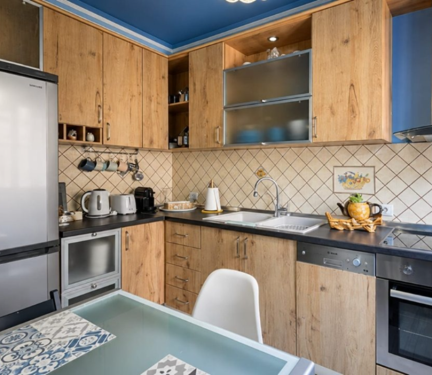 Appartamento 2+1 in affitto a Rruga e Elbasanit, Tirana, 90 m²