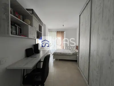 Appartamento 1+1 in affitto a 21 Dhjetori, Tirana, 68 m². Foto 4 di 10