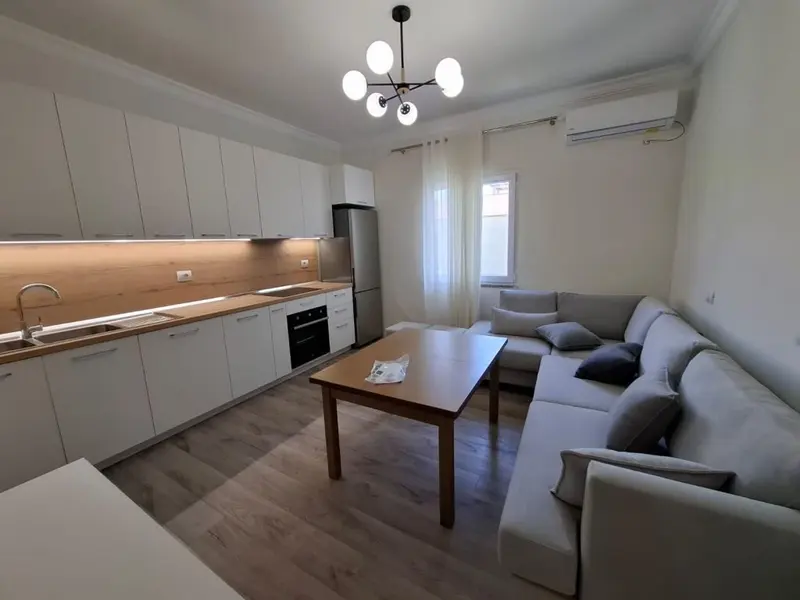 Apartament 2+1 me qera në Spitallë, Durrës, 90 m²
