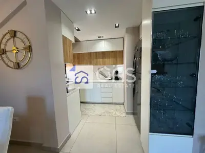Apartment 2+1 for rent in Oxhaku, Tirana, 120 m². Photo 5 of 8