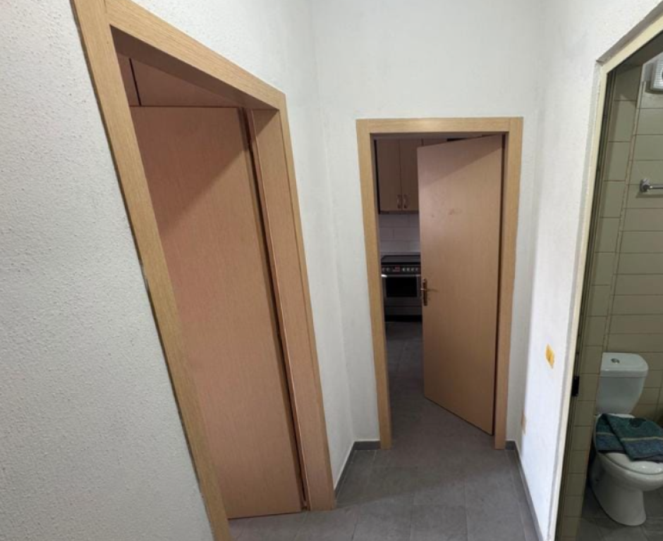 Apartament 1+1 me qera në Yzberisht, Tiranë, 60 m². Foto 3 nga 3