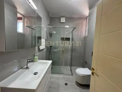 Apartment 2+1 for rent in Parlamenti, Tirana, 100 m². Photo 6 of 12