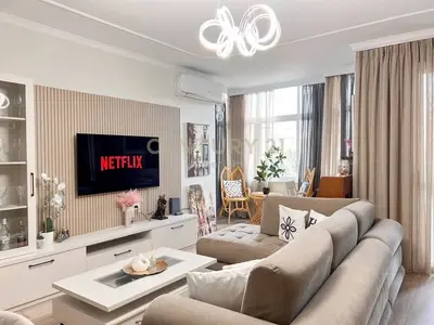 Apartament 3+1 me qera në Lulishtja 1 Maji, Tiranë, 95 m². Foto 1 nga 12