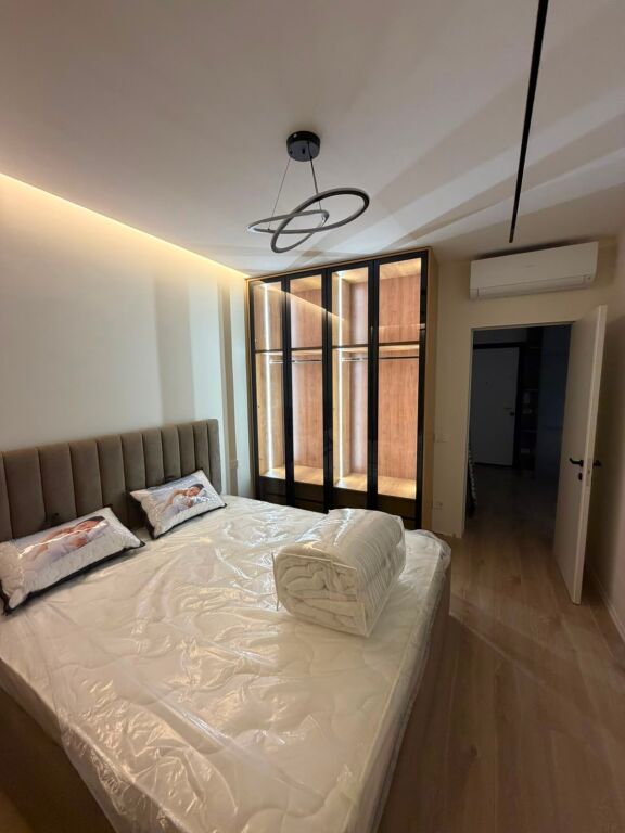 Apartment 1+1 for rent in Rruga Mine Peza, Tirana, 70 m². Photo 3 of 3