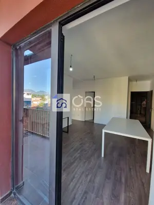 Office for rent in Rruga e Kavajës, Tirana, 103 m². Photo 4 of 6