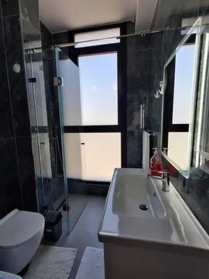 Apartament me qera në Rruga Pelivan Leskaj, Vlorë, 90 m². Foto 2 nga 12