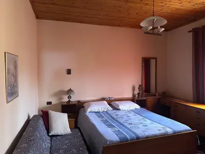 Casa indipendente in affitto a Rruga 1 Maj, Fier, 100 m². Foto 5 di 8