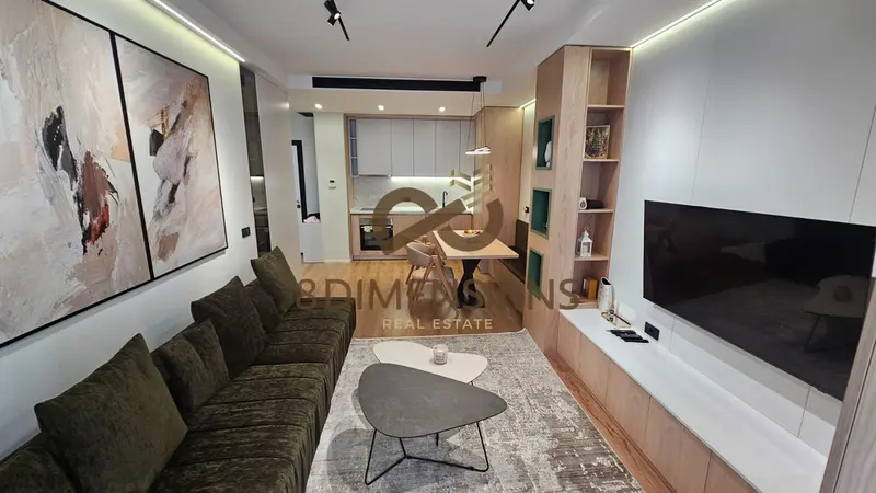 Apartament 1+1 me qera në Rezidenca Golden Tower, Tiranë, 72 m²