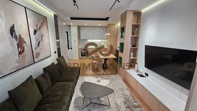 Apartament 1+1 me qera në Rezidenca Golden Tower, Tiranë, 72 m². Foto 1 nga 8