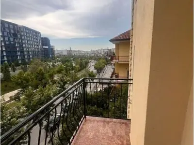 Apartament 1+1 me qera në Brryli, Tiranë, 50 m². Foto 5 nga 5