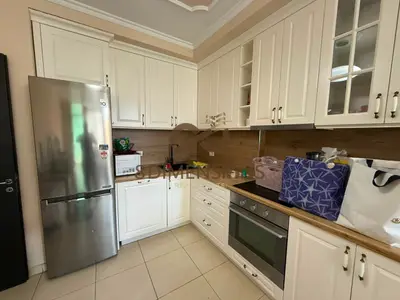 Appartamento 2+1 in affitto a Komuna e Parisit, Tirana, 95 m². Foto 2 di 7
