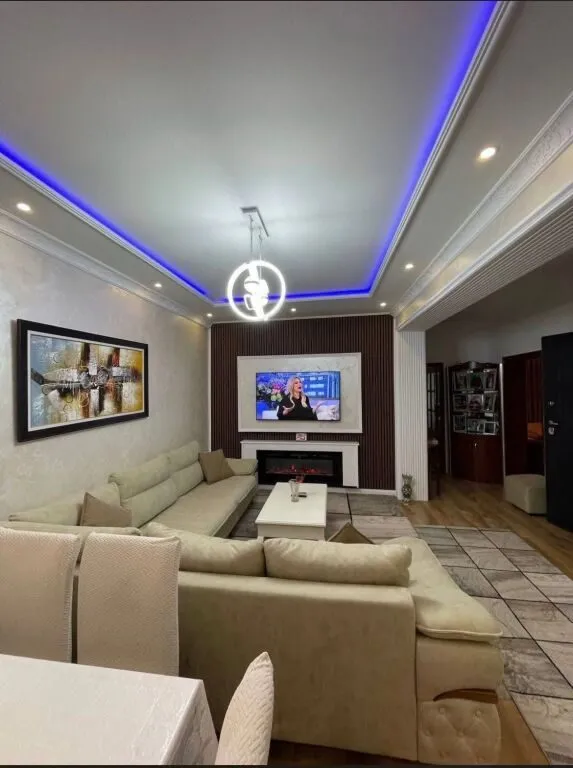 Apartament 2+1 me qera në Rruga Marta Buda, Durrës, 76 m². Foto 1 nga 10