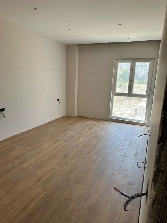 Commercial space for rent in Komuna e Parisit, Tirana, 117 m². Photo 2 of 3
