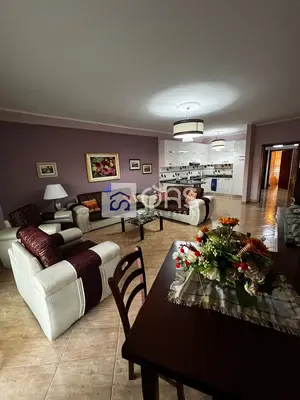 Appartamento 2+1 in affitto ad Astir, Tirana, 125 m². Foto 1 di 10