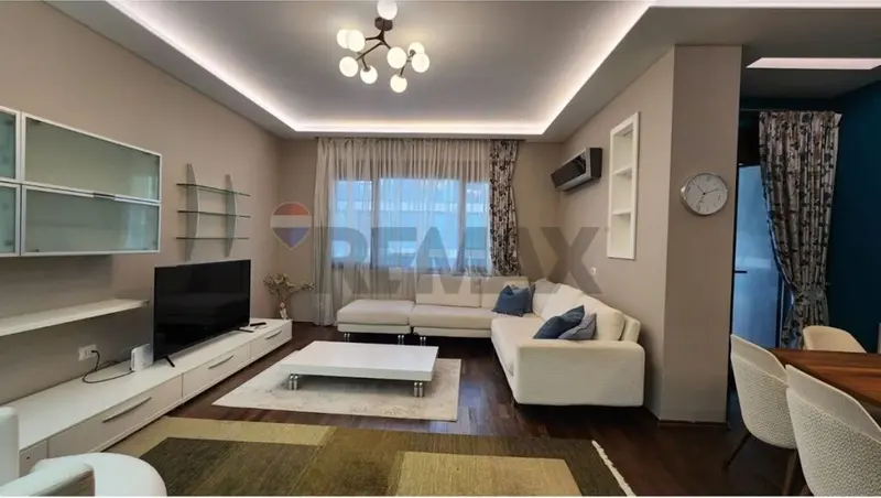 Apartament 2+1 me qera në Rruga Dervish Hima, Tiranë, 140 m²