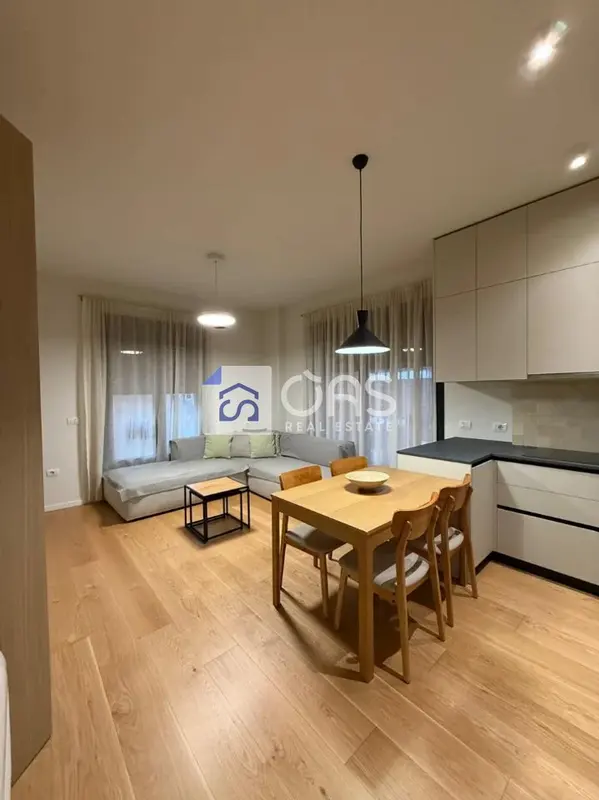 Appartamento 2+1 in affitto a Liqeni i Tiranës, Tirana, 95 m²