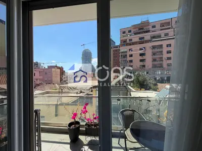 Appartamento 1+1 in affitto a Rruga e Barrikadave, Tirana, 65 m². Foto 5 di 5