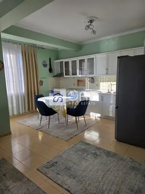 Apartament 2+1 me qera në Rruga Petro Nini Luarasi, Tiranë, 100 m². Foto 4 nga 12