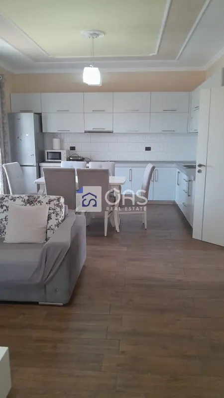 Apartament 2+1 me qera në Kodra e Priftit, Tiranë, 150 m²
