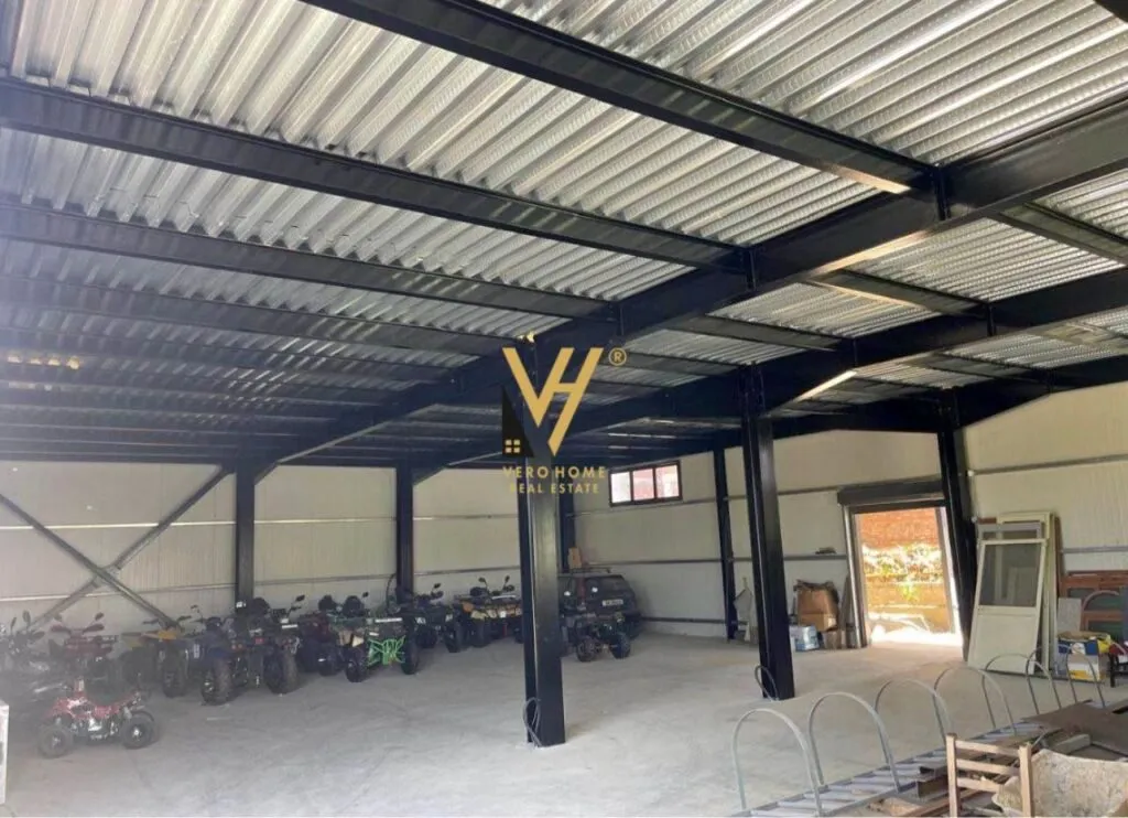 Warehouse for rent in Krujë, 500 m². Photo 1 of 3