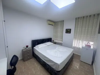 Studio for rent in Rruga e Kavajës, Tirana, 25 m². Photo 3 of 4