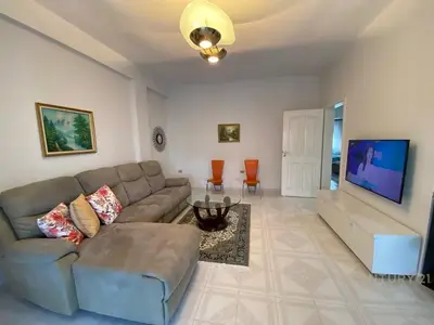 Apartment 2+1 for rent in Rruga Haxhi Dalliu, Tirana, 110 m². Photo 2 of 12