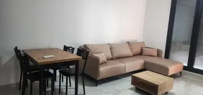 Appartamento 1+1 in affitto a Spitali QSUT, Tirana, 75 m². Foto 5 di 6