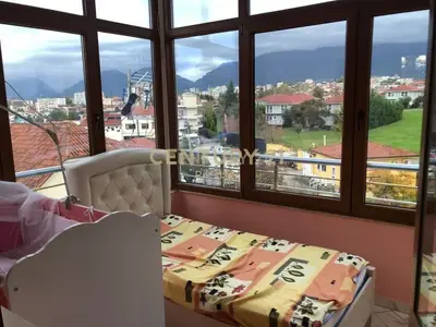 Apartment 3+1 for rent in Rruga Haki Shehu, Tirana, 200 m². Photo 5 of 5