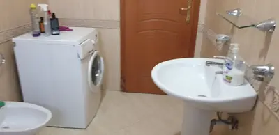Apartament 1+1 me qera në Rruga Kongresi i Manastirit, Tiranë, 85 m². Foto 9 nga 10