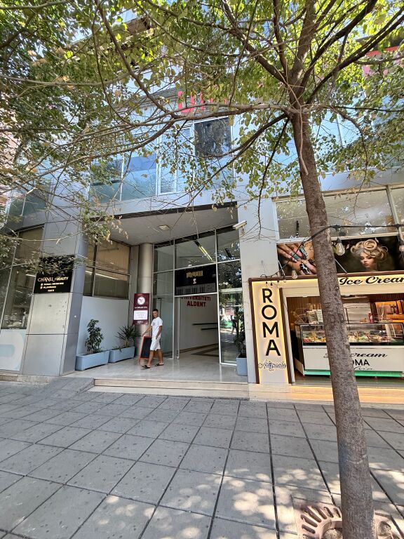 Ufficio in affitto a Selvia, Tirana, 50 m². Foto 1 di 3