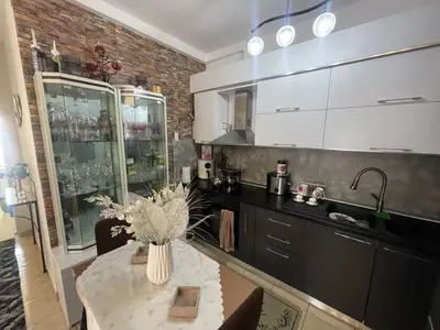 Apartament 1+1 me qera në Vila e Zogut, Durrës, 70 m². Foto 5 nga 9