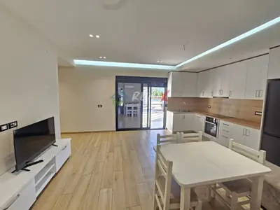 Apartment 1+1 for rent in Rruga Vellazerimi, Durrës, 60 m². Photo 3 of 12