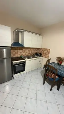 Apartament 1+1 me qera në Stacioni i Parë, Durrës, 75 m². Foto 3 nga 9