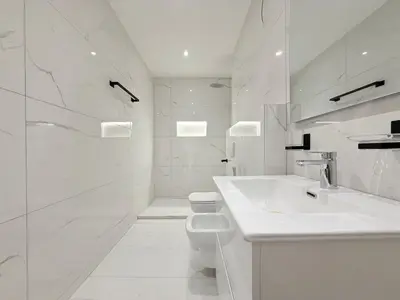 Office for rent in Rruga e Elbasanit, Tirana, 193 m². Photo 5 of 7