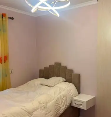 Apartament 3+1 me qera në Petro Nini Luarasi, Tiranë, 80 m². Foto 9 nga 9