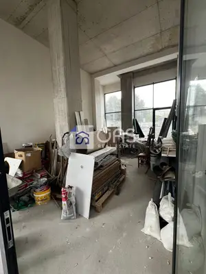 Ambient biznesi me qera në Komuna e Parisit, Tiranë, 44 m². Foto 3 nga 6