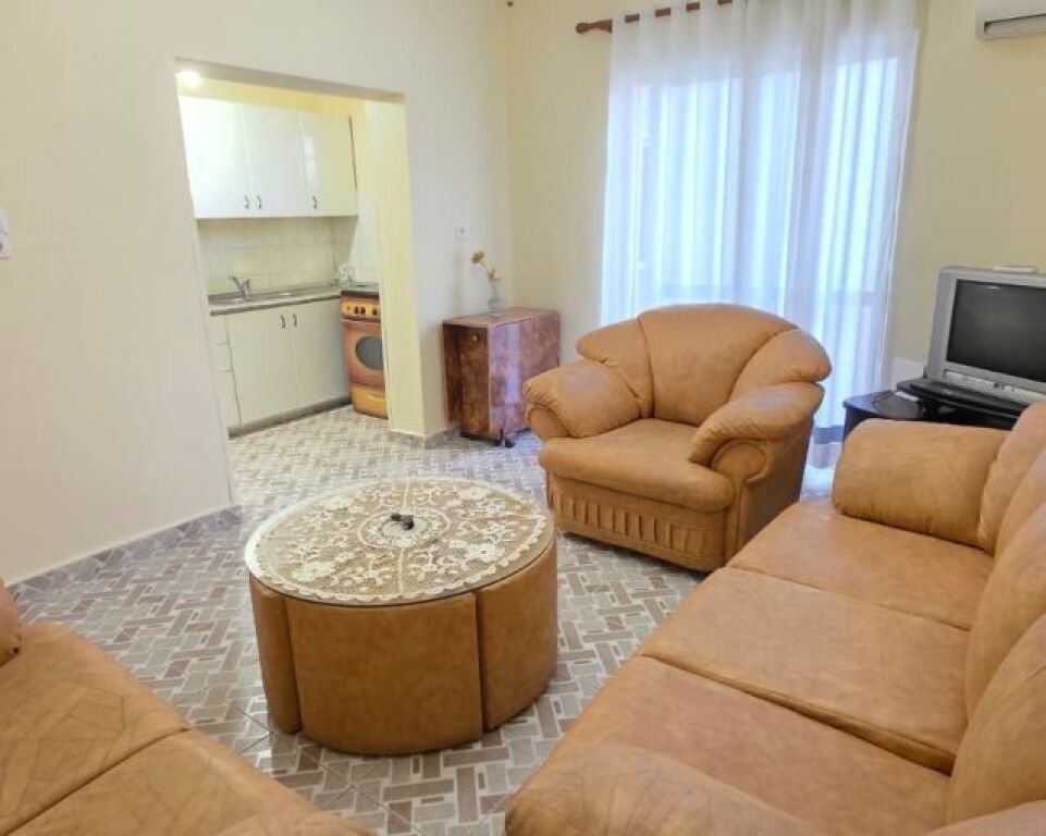 Appartamento 3+1 in affitto a Bulevardi Zogu I, Tirana, 90 m²