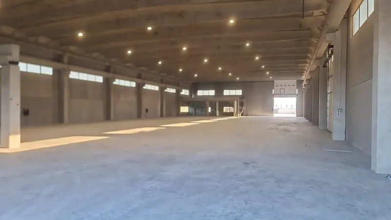Magazinë me qera në Porto Romano, Durrës, 7 020 m²