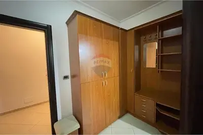 Apartament 4+1 me qera në Qendër, Vlorë, 120 m². Foto 12 nga 12