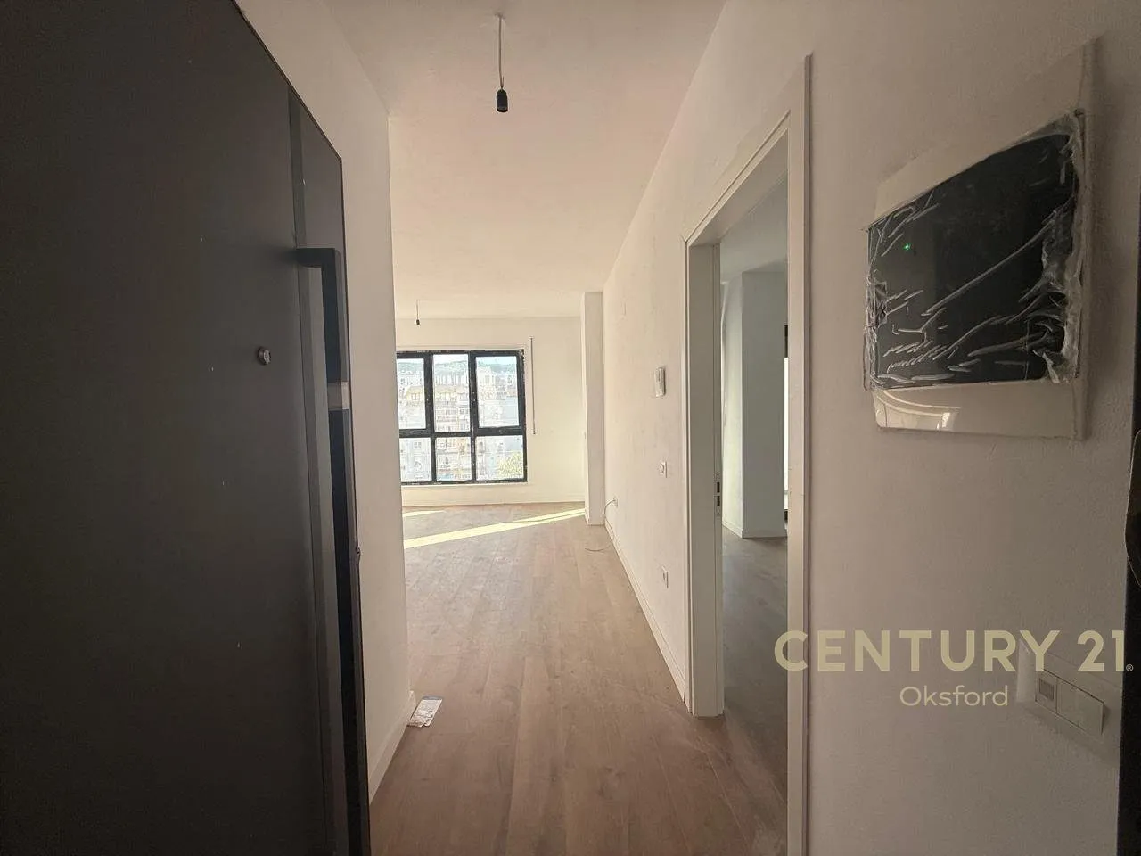 Office for rent in Rruga Medar Shtylla, Tirana, 60 m². Photo 1 of 6