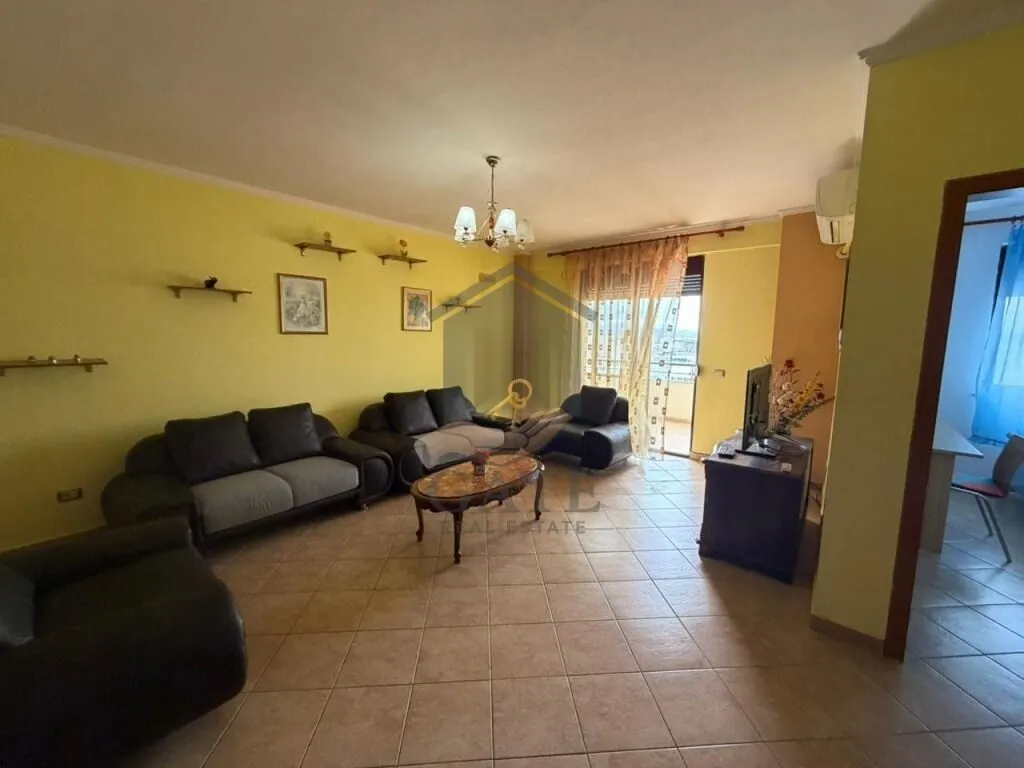 Apartment 3+1 for rent in Porti i Durrësit, Durrës, 120 m². Photo 1 of 8