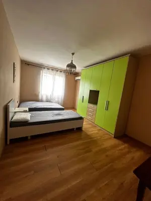 Apartament 2+1 me qera në Tiranë, 90 m². Foto 2 nga 3