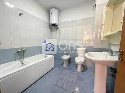 Apartament 2+1 me qera në Astir, Tiranë, 110 m². Foto 8 nga 8