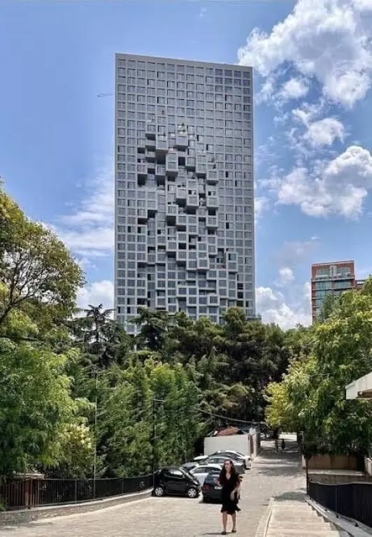 Commercial space for rent in Rruga e Elbasanit, Tirana, 1,569 m²