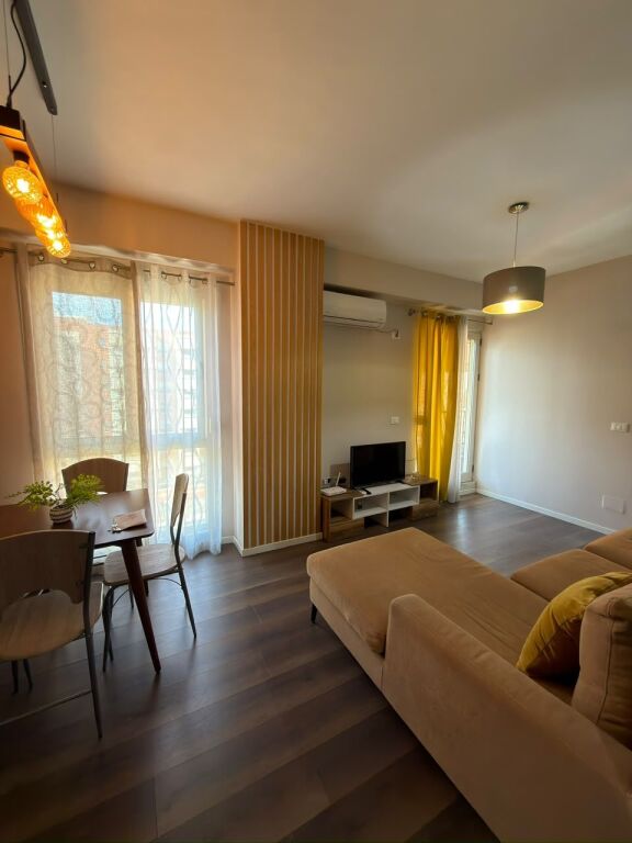Apartament 1+1 me qera në Kompleksi Delijorgji, Tiranë, 65 m². Foto 3 nga 3