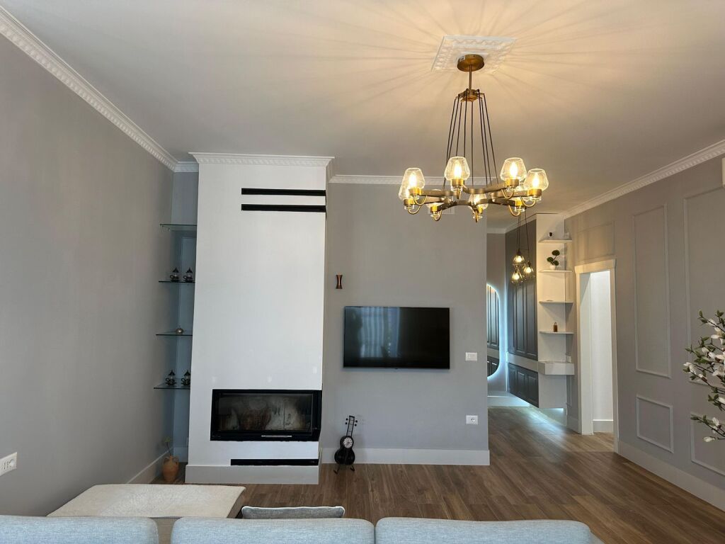 Apartament 2+1 me qera në TEG, Tiranë, 148 m²